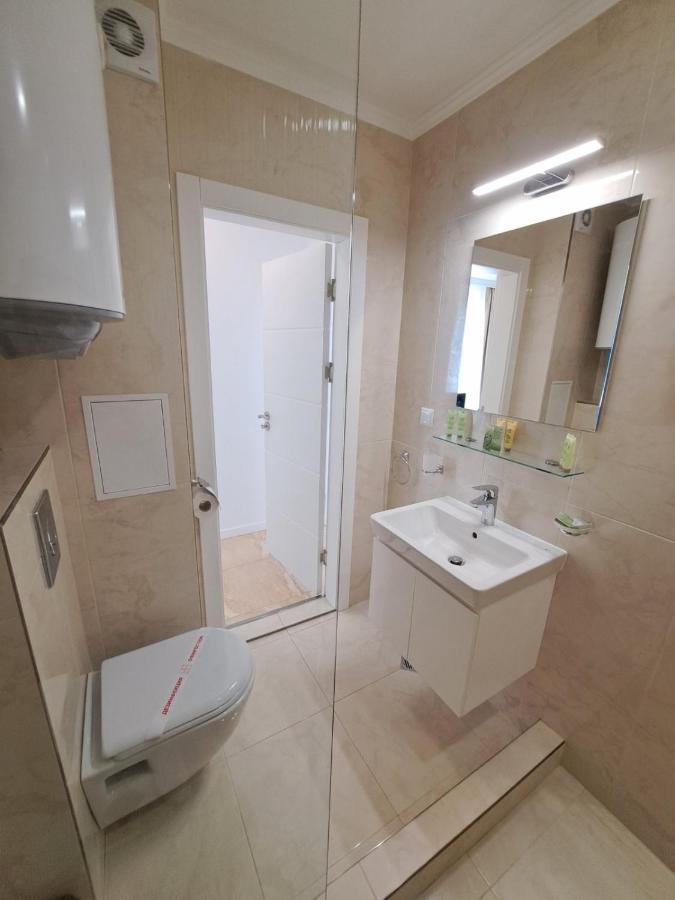Onyx 2 Private Beach Apartment Sveti Vlas Exterior foto